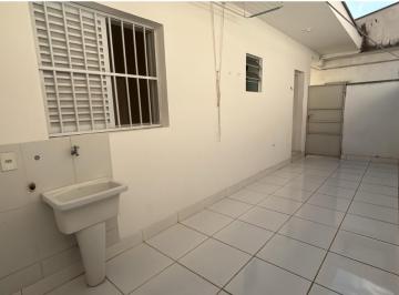 Casa de 1 quarto, São Paulo · Casa de 59 m² com 1 quarto para aluguel na Vila Mariana