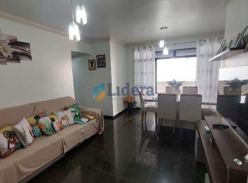 Apartamento · 71m² · 2 Quartos · 1 Vaga · Apto espaçoso - 71 m² - 2 quartos - 1 suite - 1 vaga de garagem - em Intermares, Cabedelo/PB