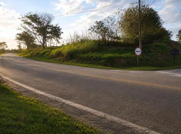 Comercial , Guararema · Área Industrial 2.000 m² — Beira da Ayrton Senna