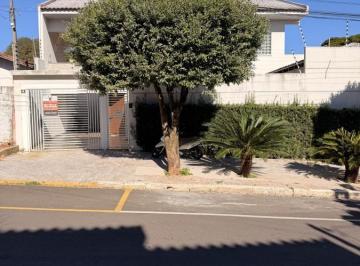 2026082410243897.jpeg · Casa para Locação em Umuarama, Jardim Paraiso, 3 dormitórios, 1 suíte, 5 banheiros