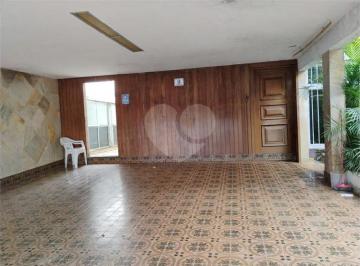 Imagem Principal · Casa Espaçosa com Edícula à Venda na Vila Mascote