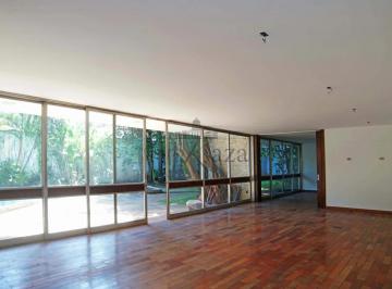Casa · 1300m² · 3 Quartos · 7 Vagas · Casa - Jardim América - 3 Dormitórios - 800m².