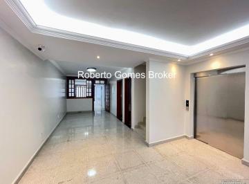 Casa de 5 quartos, Brasília · Casa Exclusiva na 706 Sul | Reformada | 4 Quartos, 1 suite | Lote Vazado | Alto Padrão
