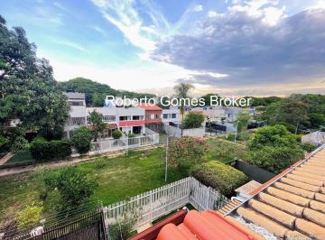 Casa de 5 quartos, Brasília · Reformada | 4 Quartos, Lote Vazado, Alto Padrão