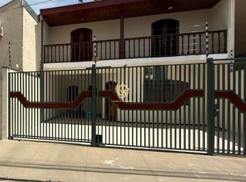 Foto 51 · Imperdível oportunidade: Casa à venda em Taubaté-SP, Esplanada Independência, 3 quartos, 1 suíte, 2