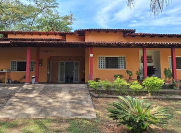 Casa de 3 quartos, Brasília · Casa de 220 m² com três quartos à venda no Jardim Botânico