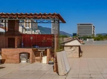Apartamento · 248m² · 2 Quartos · 1 Vaga · Cobertura com 244m² na Tijuca Próximo ao Maracanã
