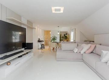 Casa en Venda de 4 quartos Parque Pinheiros · 200 m² | OPORTUNIDADE IMPERDÍVEL EM TABOÃO DA SERRA!