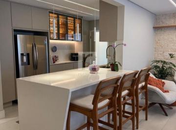 Casa · 190m² · 3 Quartos · 3 Vagas · Sobrado 3 quartos - Planalto