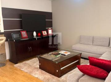 Casa · 196m² · 4 Quartos · 7 Vagas · Sobrado 4 quartos - Assunção