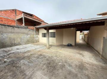 Casa de 2 quartos, Itanhaém · Casa com 2 quartos e espaço para piscina em Itanhaém.