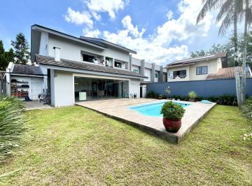 Casa · 239m² · 3 Quartos · 2 Vagas · Sobrado com 3 dormitórios à venda, 239m² por R$ 1.689.000,00 - Costa e Silva - Joinville/SC