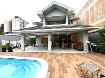 Casa · 259m² · 4 Quartos · 4 Vagas · Sobrado com 4 quartos à venda, 260m² por R$ R$ 1.690.000,00 – Costa e Silva - Joinville/SC