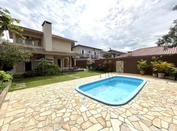 Casa · 258m² · 5 Quartos · 2 Vagas · Casa com 5 quartos à venda, 258m² por R$ 1.600.000,00 - Santo Antônio - Joinville/SC