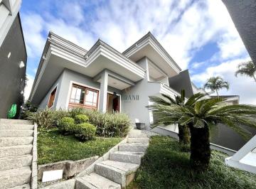 Casa · 244m² · 4 Quartos · 2 Vagas · Sobrado de alto padrão 4 quartos à venda, 254m² por R$ R$ 1.450.000,00 – Bom Retiro - Joinville/SC.