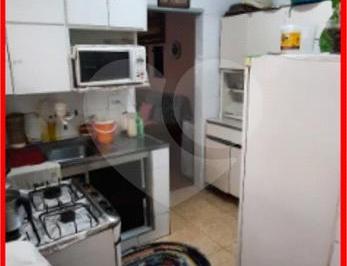 Imagem Principal · Casa com 3 Quartos e 3 banheiros à Venda.