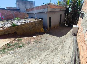Casa · 510m² · 2 Quartos · 4 Vagas · Casa 2 Quartos em lote de 500m² à venda no Bairro Dom Pedro I