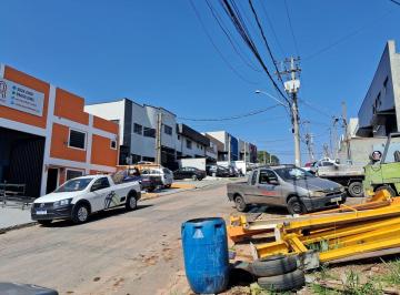 Comercial , Vinhedo · Imóvel Industrial de 185 m² para aluguel em Jardim Nova Era - Vinhedo