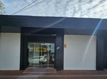 Comercial · 444m² · 5 Quartos · 5 Vagas · LOCAÇÃO | Galpão/Barracão, com 5 dormitórios em Zona 05, Maringá