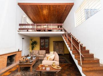 b6f8811b-9a9a-4f2d-8172-5a69cad30a79 · Casa para venda em Cidade Jardim com 3 quartos, sendo 1 suíte, 450m²