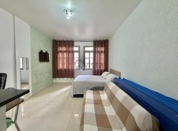 Apartamento · 35m² · 1 Quarto · Kitnet 1 Quadra do mar, 1 Dormitório à Venda na Pitangueiras no Guarujá | QVi...