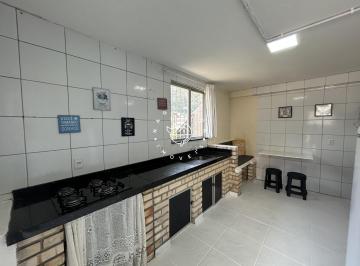 Apartamento · 25m² · 1 Quarto · Kitnet Mobiliada para Locação na Fazenda Santo Antônio – São José/SC