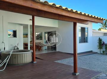 Casa · 130m² · 5 Quartos · 4 Vagas · Casa 5 Quartos com 1 Suíte e 170m² - Universitário