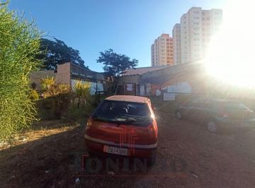 481_19738_1685980427124.jpg · 
                    
                        Terreno ótima localização na rua Abolição
            