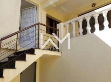 Casa · 130m² · 2 Quartos · 2 Vagas · EXCELENTE OPORTUNIDADE DE INVESTIMENTO NO JARDIM MUNHOZ — CASA C/ EDÍCULA E SALA COMERCIAL!