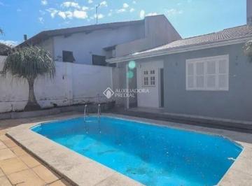 Casa · 258m² · 3 Quartos · 4 Vagas · Casa com piscina no Jardim Itu