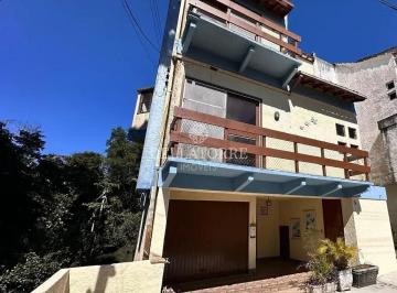 Casa · 102m² · 4 Quartos · 1 Vaga · Casa em Iucas, Teresópolis/RJ de 102m² 4 quartos à venda por R$ 499.000,00
