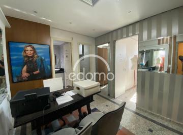 Comercial · 32m² · 2 Vagas · Sala em Cerqueira César, São Paulo/SP de 32m² à venda por R$ 500.000,00