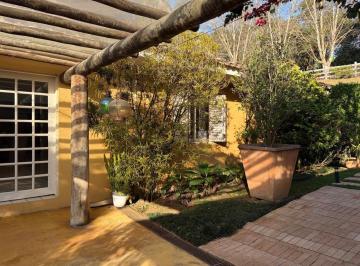 Casa · 240m² · 3 Quartos · Casa em Vila de São Fernando, Cotia/SP de 240m² 3 quartos à venda por R$ 2.000.000,00