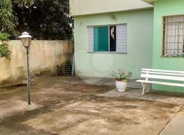 Casa · 310m² · 3 Quartos · 6 Vagas · Casa para venda em Anhangabaú de 310.00m² com 3 Quartos e 6 Garagens