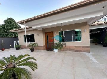 Casa · 320m² · 5 Quartos · 2 Vagas · Casa em Costazul, Rio das Ostras/RJ de 320m² 5 quartos à venda por R$ 1.750.000,00