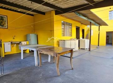 Casa · 236m² · 3 Quartos · 3 Vagas · Sobrado para venda em Centro de 236.00m² com 3 Quartos e 3 Garagens