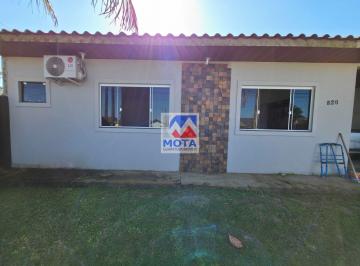 Casa · 204m² · 3 Quartos · 3 Vagas · Casa em Piçarras, Guaratuba/PR
