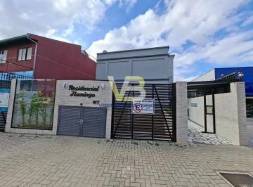 Apartamento en Venda de 3 quartos Capão da Imbuia · Apartamento para venda em Capão Da Imbuia de 80.00m² com 3 Quartos, 1 Suite e 1 Garagem