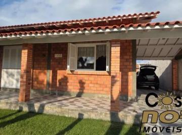 Casa · 152m² · 3 Quartos · 1 Vaga · Casa Mobiliada Próximo do Mar em Tramandaí
