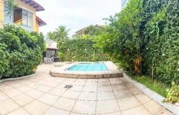 Casa · 720m² · 8 Quartos · 5 Vagas · Casa com 720 m² na Barra da Tijuca