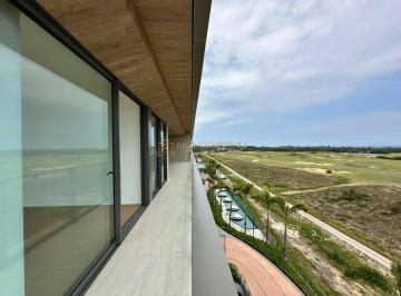 Apartamento · 268m² · 4 Quartos · 3 Vagas · Locação de Apartamento com 4 dormitórios no Condomínio Oceana Golf