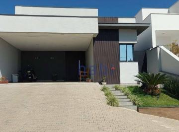 Casa · 200m² · 3 Quartos · 4 Vagas · Casa de Condomínio para venda e aluguel em Condomínio Renaissance de 200.00m² com 3 Quartos, 1 Suite