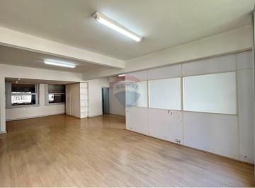 Comercial · 137m² · Sala Comercial para alugar em Centro de 137.00m²