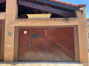 Casa · 225m² · 5 Quartos · 2 Vagas · Casa para venda em Jardim Sandra de 225.00m² com 5 Quartos, 4 Suites e 2 Garagens