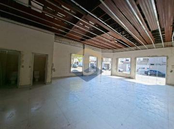Comercial · 100m² · Sala Comercial para alugar em Vila Vianelo de 100.00m²