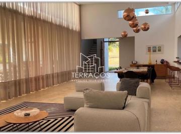 Casa · 500m² · 5 Quartos · 4 Vagas · Casa para venda em Distrito Jacaré de 500.00m² com 5 Quartos, 4 Suites e 4 Garagens