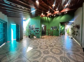 Casa · 300m² · 3 Quartos · 2 Vagas · Casa para alugar em Parque Real II de 300.00m² com 3 Quartos, 1 Suite e 2 Garagens