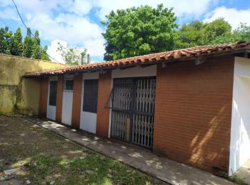 Casa de 4 quartos, Curitiba · Quartos para Mulheres – Conforto, Segurança e Excelente Localização