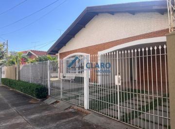 Casa · 258m² · 3 Quartos · 4 Vagas · Casa para alugar em Jardim Panorama de 258.00m² com 3 Quartos, 1 Suite e 4 Garagens