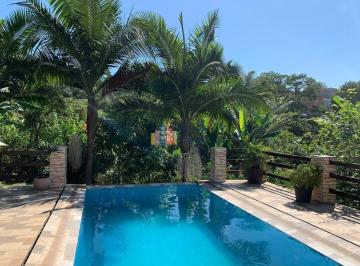 Foto 02 · Imperdível: Casa à venda em Santana de Parnaíba-SP, 2 quartos, 2 salas, 2 banheiros, 4 vagas, 250m²